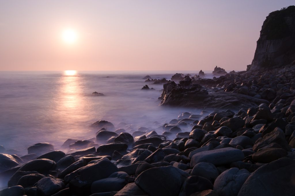 Takashi Hososhima_Sunrise In Inubosaki_YkdqQWQ